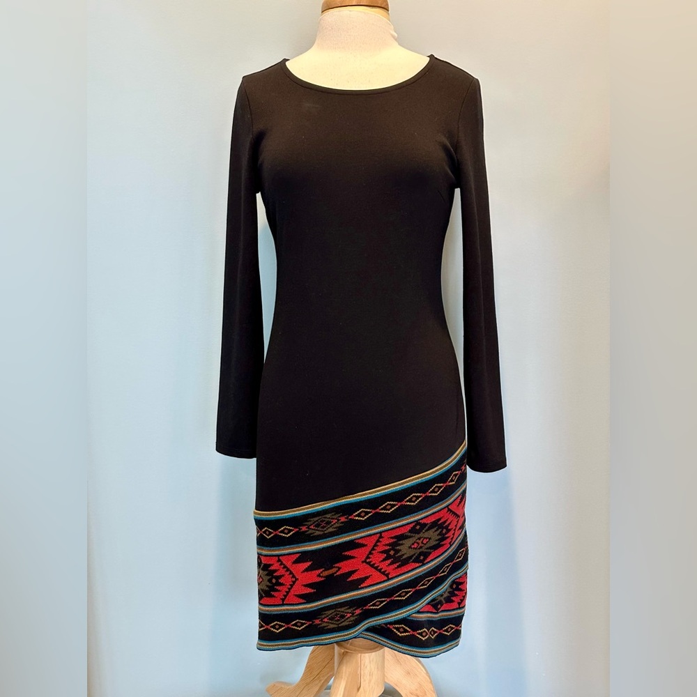 Spense Aztec tribal banded print long sleeve knit dress size 4 black/red/brown